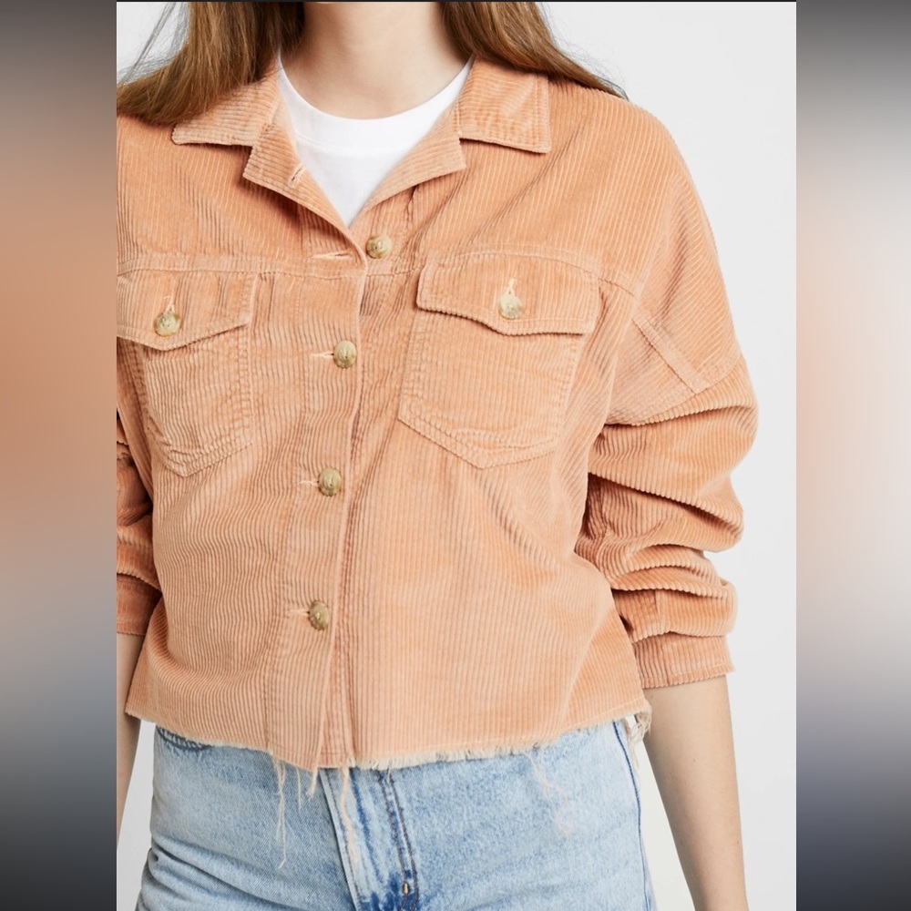 American Eagle Corduroy Peach Button-Up Shirt Long Sleeve Raw Hem Medium